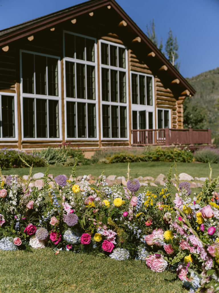 Beano's Cabin exterior with wedding flowers